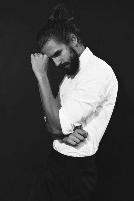 هل تبحث عن اوضاع تصوير شباب ؟ اجمل تصوير فوتوغرافي للشباب اجدد فوتوسيشن شباب